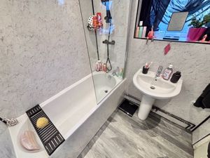 Bathroom- click for photo gallery